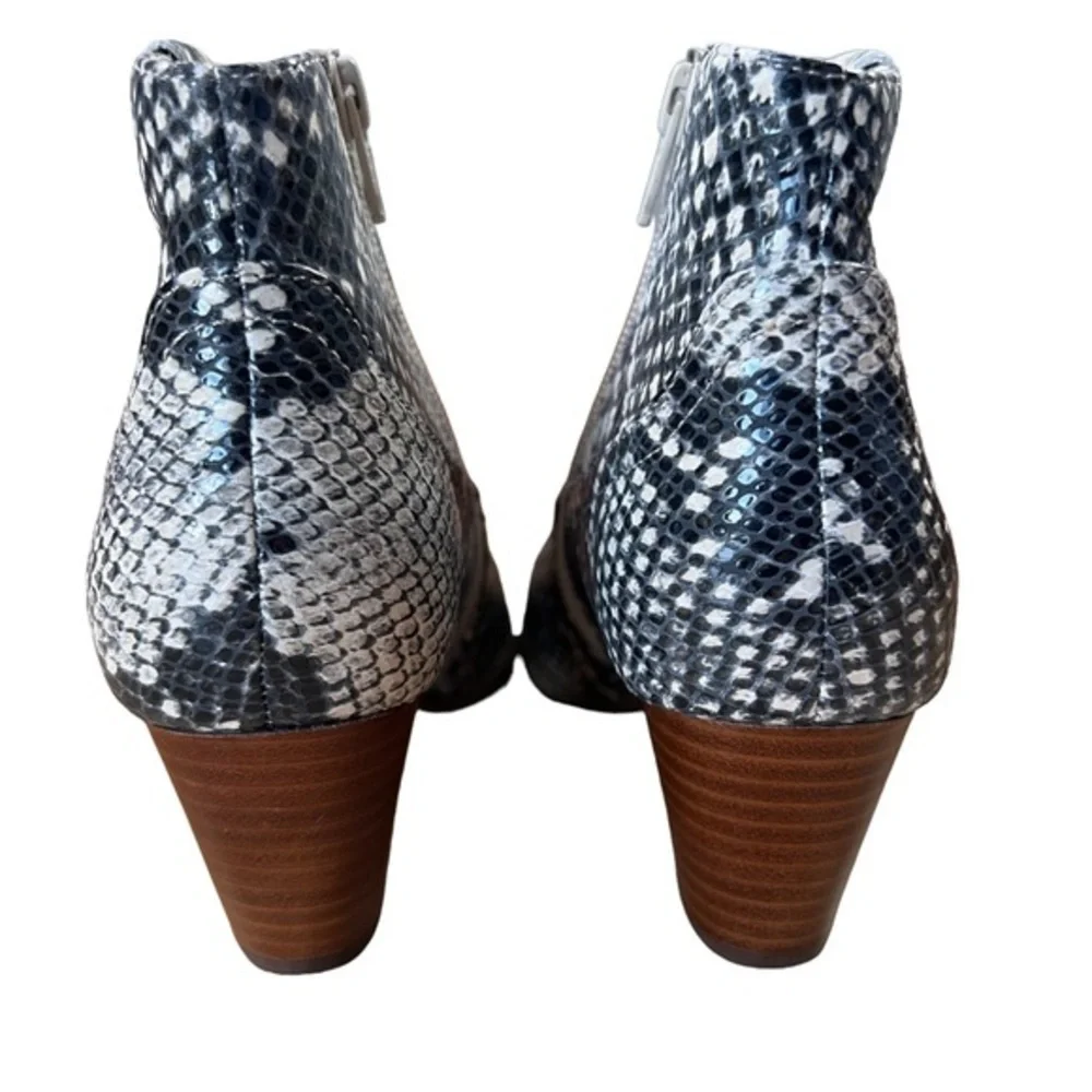 Vionic Booties Windom Womens 5 Black Cream‎ Snakeskin Print Leather Ankle Boots